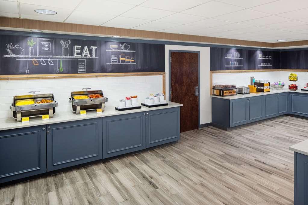 Hampton Inn By Hilton Garden City Long Island Ristorante foto