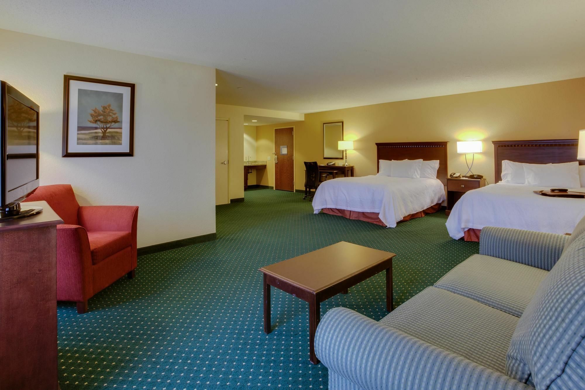 Hampton Inn By Hilton Garden City Long Island Esterno foto